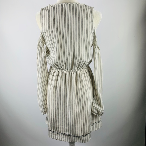 Maurices Small Dress Off Shoulder Boho Crochet - Picture 4 of 5